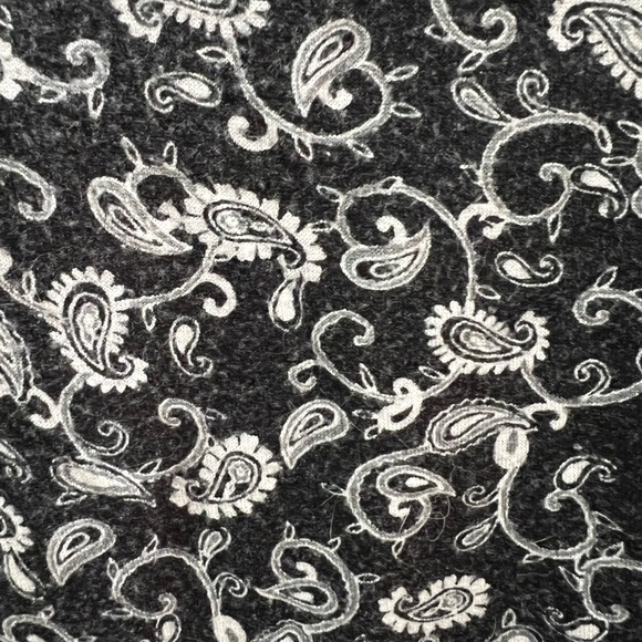 Rachel Zoe Sleeveless Top - Size 1X - Picture 3 of 4